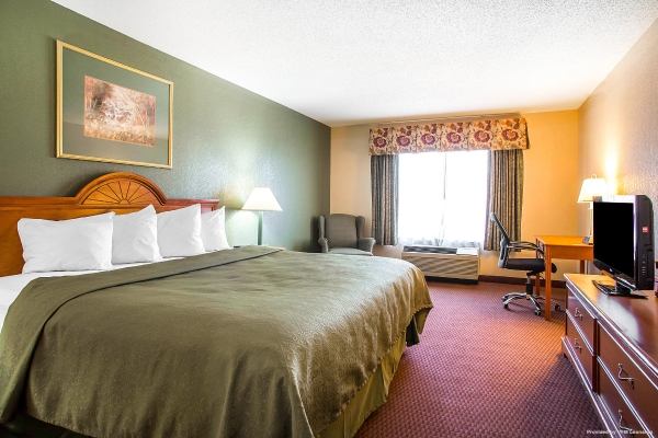 Comfort Inn and Suites Dayton North